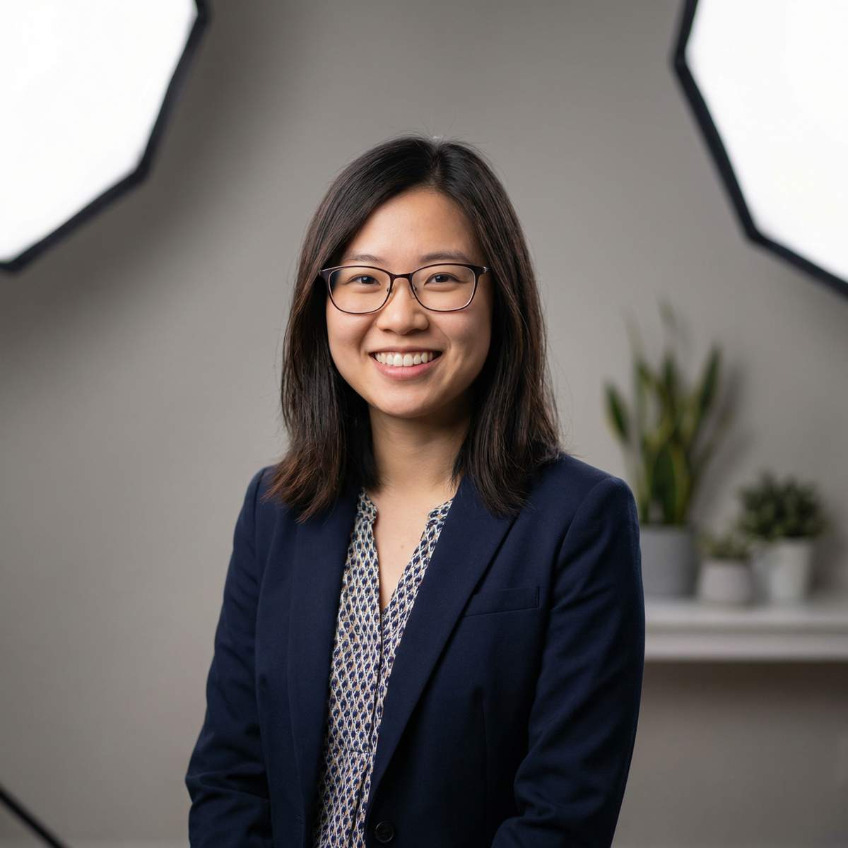 眼镜娘社区顾问苏婉清